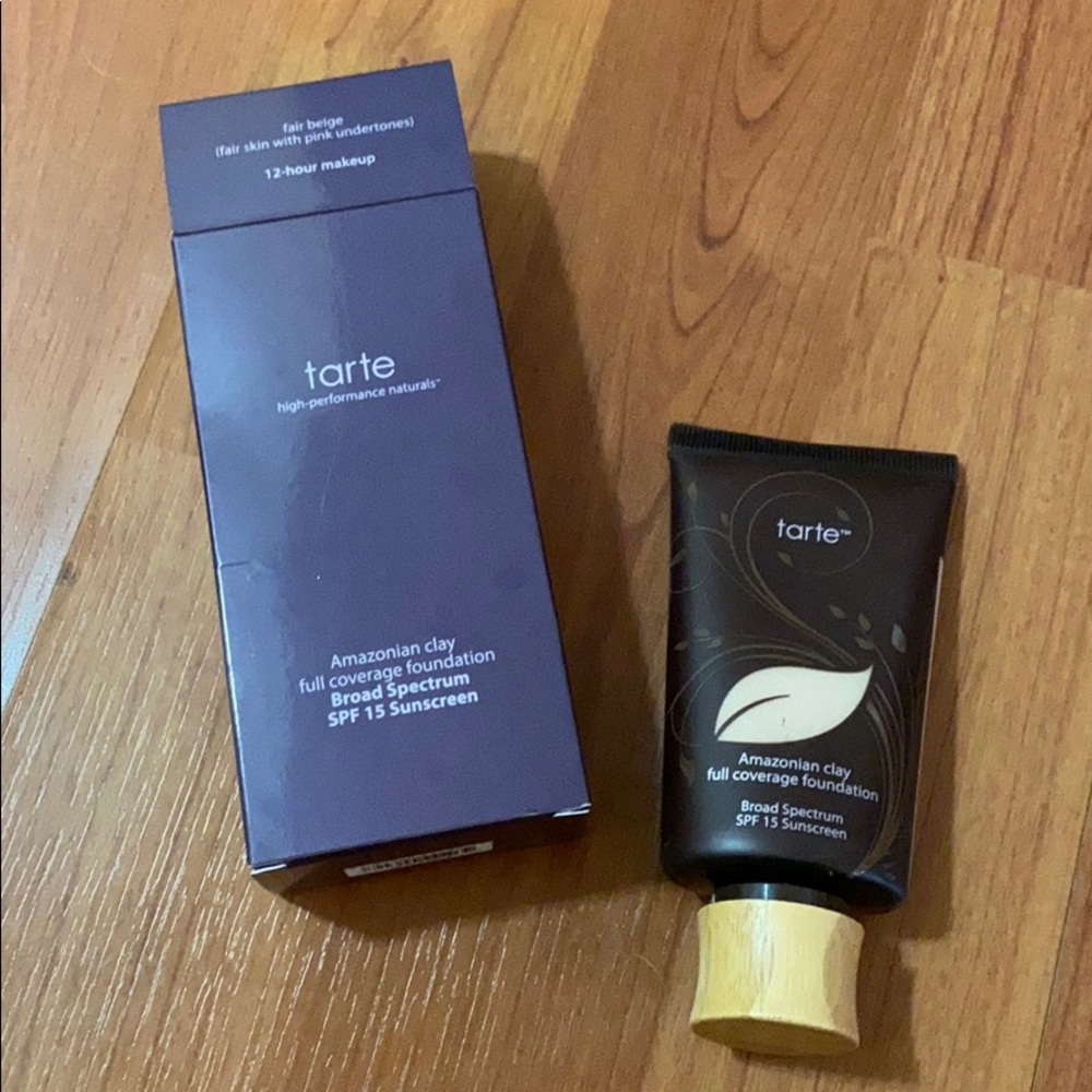 Tarte Amazonian Clay Foundation - fair beige